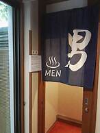 Atami Onsen GUEST HOUSE MEGUMI - Hostel