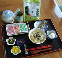 Atami Onsen GUEST HOUSE MEGUMI - Hostel