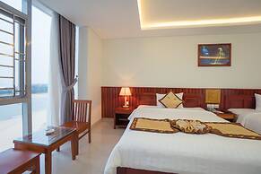 Vinh Hoang Hotel