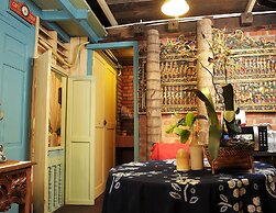 Ellina's Staycation Classic House KL