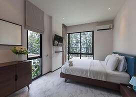 The Title Beach Front