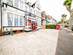 Devine Beach Hotel, Westcliff Southend-On-Sea
