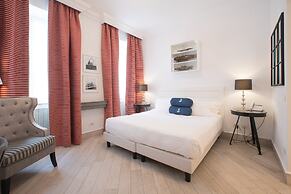 Marina Hotel Charming Rooms