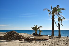 Marina Hotel Charming Rooms