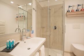 Marina Hotel Charming Rooms