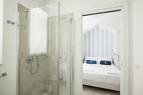 Marina Hotel Charming Rooms