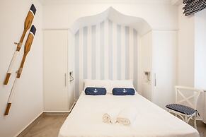 Marina Hotel Charming Rooms