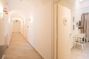 Marina Hotel Charming Rooms