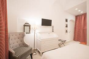 Marina Hotel Charming Rooms