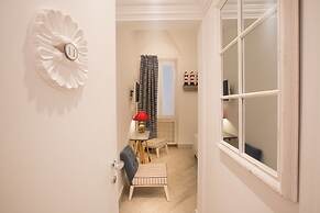 Marina Hotel Charming Rooms