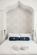 Marina Hotel Charming Rooms