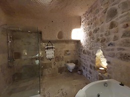 Helike Cave Suites