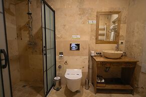 Helike Cave Suites