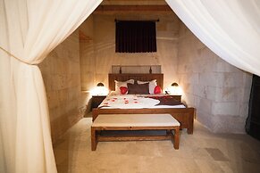 Helike Cave Suites