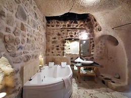 Helike Cave Suites
