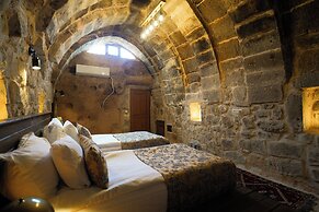 Helike Cave Suites