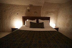 Helike Cave Suites