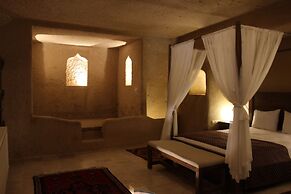 Helike Cave Suites
