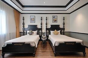 Monarque Hotel