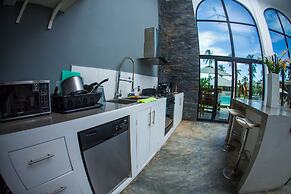 Show Pony Beach Resort