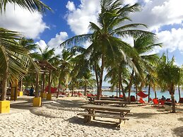 Blue Bay Beach Villas