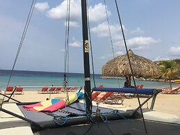 Blue Bay Beach Villas