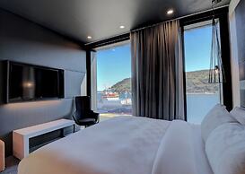 Alt Hotel St. John's