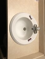 Denison Inn & Suites