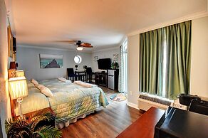 Grand Atlantic Resort 601 - Efficiency Studio Bedroom Condo by RedAwni