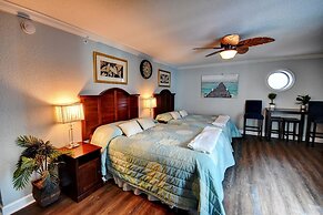 Grand Atlantic Resort 601 - Efficiency Studio Bedroom Condo by RedAwni