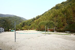 Haena Pension