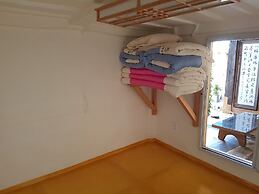 Jukheon Traditional House