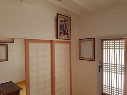Jukheon Traditional House
