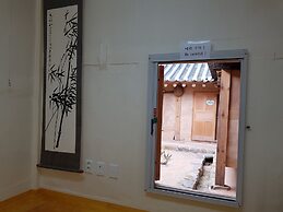 Jukheon Traditional House
