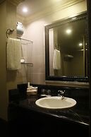 Herald Suites Polaris