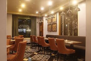 Herald Suites Polaris