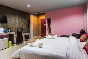 The Guest Hotel - Hostel