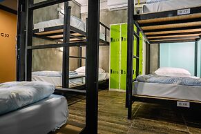 The Guest Hotel - Hostel