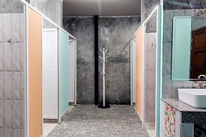 The Guest Hotel - Hostel