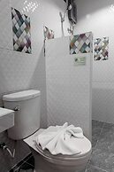 The Guest Hotel - Hostel