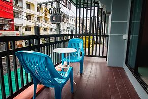 The Guest Hotel - Hostel