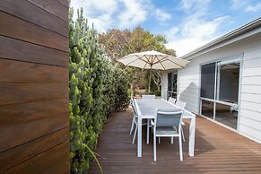 Coorong Waterfront Retreat
