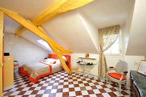 Logis Hôtel Demeure de la Vignole