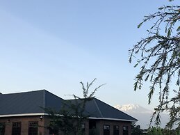 Airport Planet Lodge at Kilimanjaro Airport