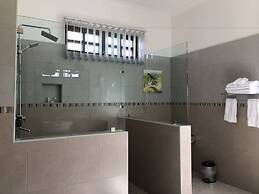 Airport Planet Lodge at Kilimanjaro Airport