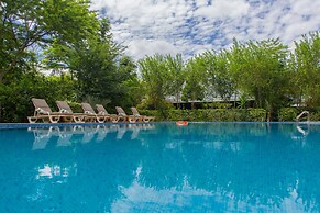 Airport Planet Lodge at Kilimanjaro Airport