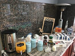 Isle La Breeze Guesthouse