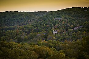 Fairway To Heaven 3 Bedroom Condo by RedAwning