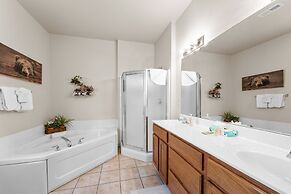 Fairway To Heaven 3 Bedroom Condo by RedAwning