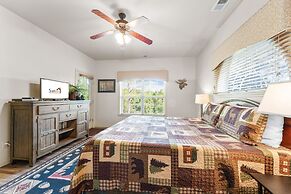 Fairway To Heaven 3 Bedroom Condo by RedAwning